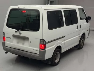Nissan VANETTE VAN  с аукциона в Японии