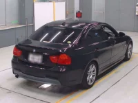 BMW 3-Series лот № 10071 оценка 4  с аукциона в Японии 1