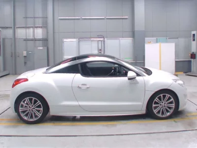 Peugeot RCZ