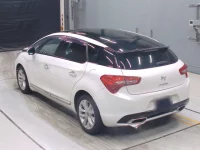 Citroen DS5 лот № 10087 оценка 4  с аукциона в Японии 5