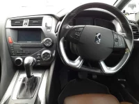 Citroen DS5 лот № 10087 оценка 4  с аукциона в Японии 8