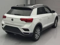 Volkswagen T-ROC лот № 5042 оценка 4.5  с аукциона в Японии 1