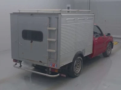 Toyota HILUX  с аукциона в Японии