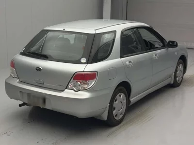 Subaru IMPREZA  с аукциона в Японии
