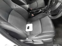 Toyota COROLLA TOURING лот № 30757 оценка 4.5  с аукциона в Японии 7