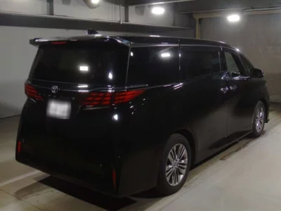 Toyota ALPHARD  с аукциона в Японии