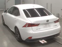 Lexus IS лот № 30774 оценка 4  с аукциона в Японии 5