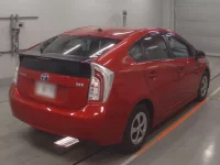 Toyota PRIUS лот № 30778 оценка 3.5  с аукциона в Японии 1