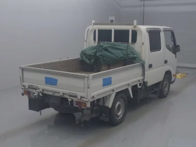 Toyota DYNA  с аукциона в Японии