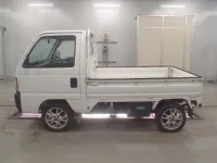 Honda ACTY TRUCK лот № 715 оценка 3.5  с аукциона в Японии 3