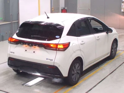 Nissan NOTE  с аукциона в Японии