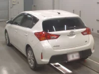 Toyota AURIS лот № 30812 оценка 4.5  с аукциона в Японии 5