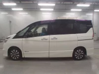 Nissan SERENA лот № 30816 оценка 4  с аукциона в Японии 3
