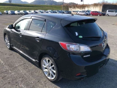 Mazda AXELA  с аукциона в Японии