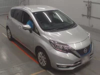 Nissan NOTE лот № 30840 оценка 4  с аукциона в Японии 4