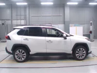 Toyota RAV4 лот № 4062 оценка 3.5  с аукциона в Японии 2