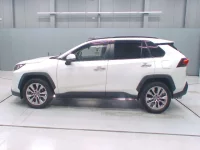 Toyota RAV4 лот № 4062 оценка 3.5  с аукциона в Японии 3