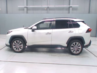 Toyota RAV4  с аукциона в Японии