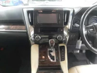 Toyota VELLFIRE лот № 30889 оценка 3.5  с аукциона в Японии 8