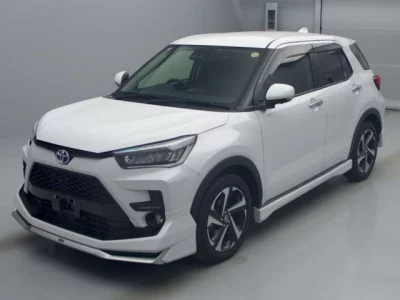 Toyota RAIZE  с аукциона в Японии