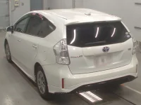 Toyota PRIUS ALPHA лот № 30911 оценка 3.5  с аукциона в Японии 5