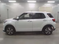 Toyota RAIZE лот № 30910 оценка 4.5  с аукциона в Японии 3