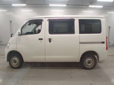 Toyota TOWN ACE VAN  с аукциона в Японии