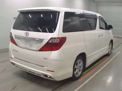 Toyota ALPHARD  с аукциона в Японии