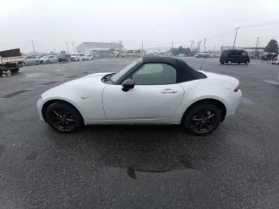 Mazda ROADSTER