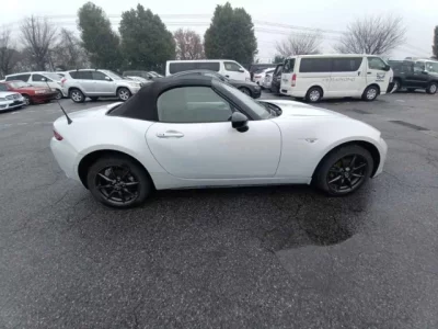 Mazda ROADSTER