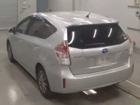 Toyota PRIUS ALPHA лот № 30946 оценка RA  с аукциона в Японии 5