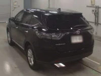 Toyota HARRIER лот № 30951 оценка 3.5  с аукциона в Японии 5