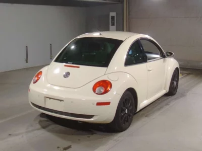 Volkswagen NEW BEETLE