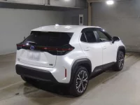 Toyota YARIS CROSS лот № 2313 оценка 5  с аукциона в Японии 1