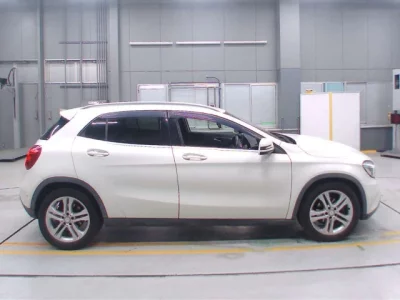 Mercedes-Benz GLA CLASS  с аукциона в Японии