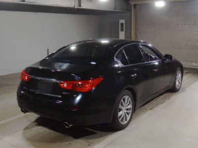 Nissan SKYLINE  с аукциона в Японии