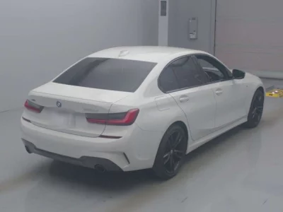 BMW 3-Series  с аукциона в Японии
