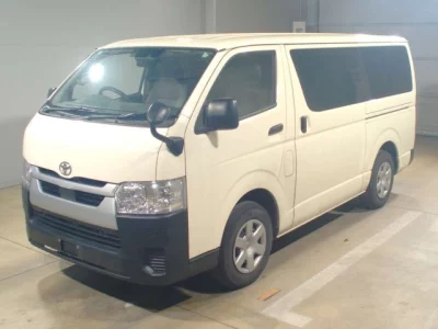 Toyota HIACE VAN  с аукциона в Японии