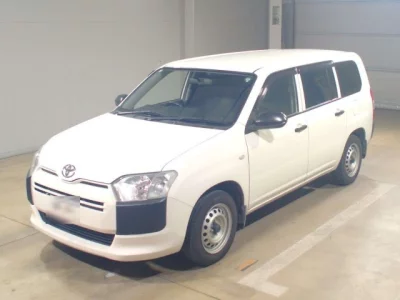 Toyota PROBOX  с аукциона в Японии