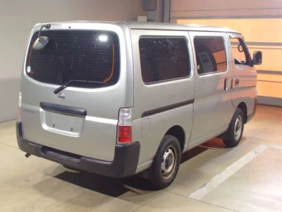 Nissan CARAVAN VAN  с аукциона в Японии