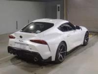 Toyota SUPRA лот № 2586 оценка 5  с аукциона в Японии 1