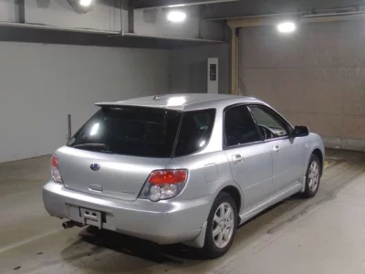 Subaru IMPREZA  с аукциона в Японии