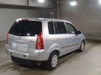 Mazda PREMACY  с аукциона в Японии