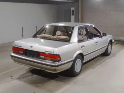 Nissan BLUEBIRD