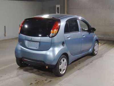 Mitsubishi I  с аукциона в Японии