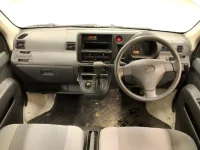 Daihatsu HIJET VAN лот № 2310 оценка 3.5  с аукциона в Японии 4