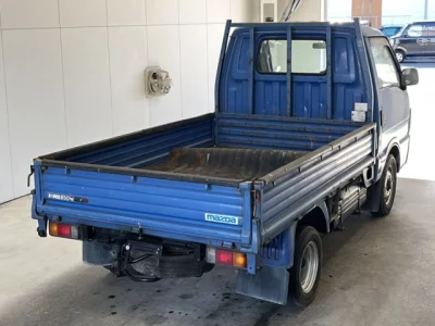 Mazda BONGO  с аукциона в Японии