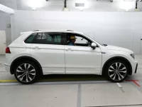 Volkswagen TIGUAN лот № 38005 оценка 4.5  с аукциона в Японии 2