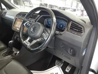 Volkswagen TIGUAN лот № 38005 оценка 4.5  с аукциона в Японии 8