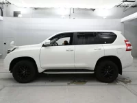 Toyota LAND CRUISER PRADO лот № 10011 оценка 4.5  с аукциона в Японии 3